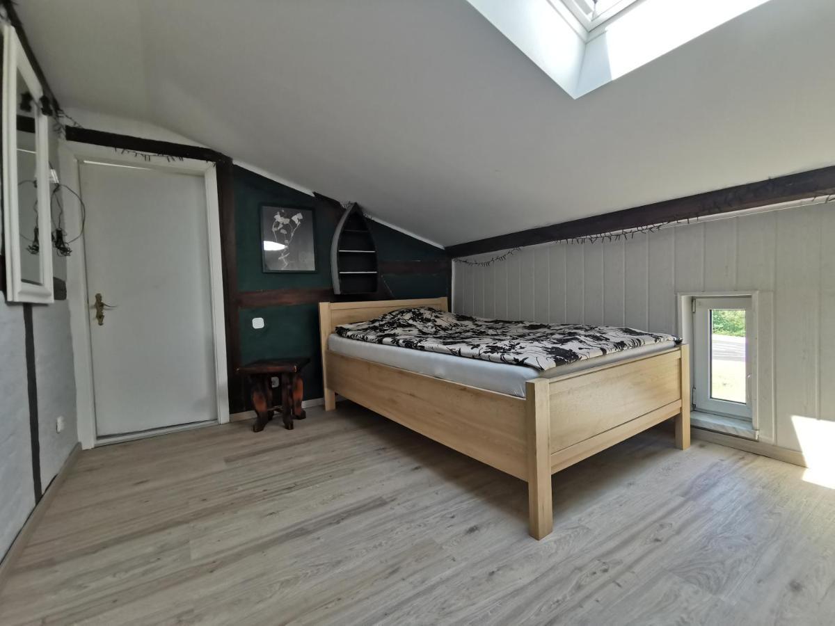 Tweet Tohuus Apartment Feldberger Seenlandschaft ภายนอก รูปภาพ